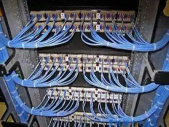 摯達(dá)充電樁網(wǎng)絡(luò)工程 構(gòu)建智能化、高效率的電動(dòng)汽車充電生態(tài)